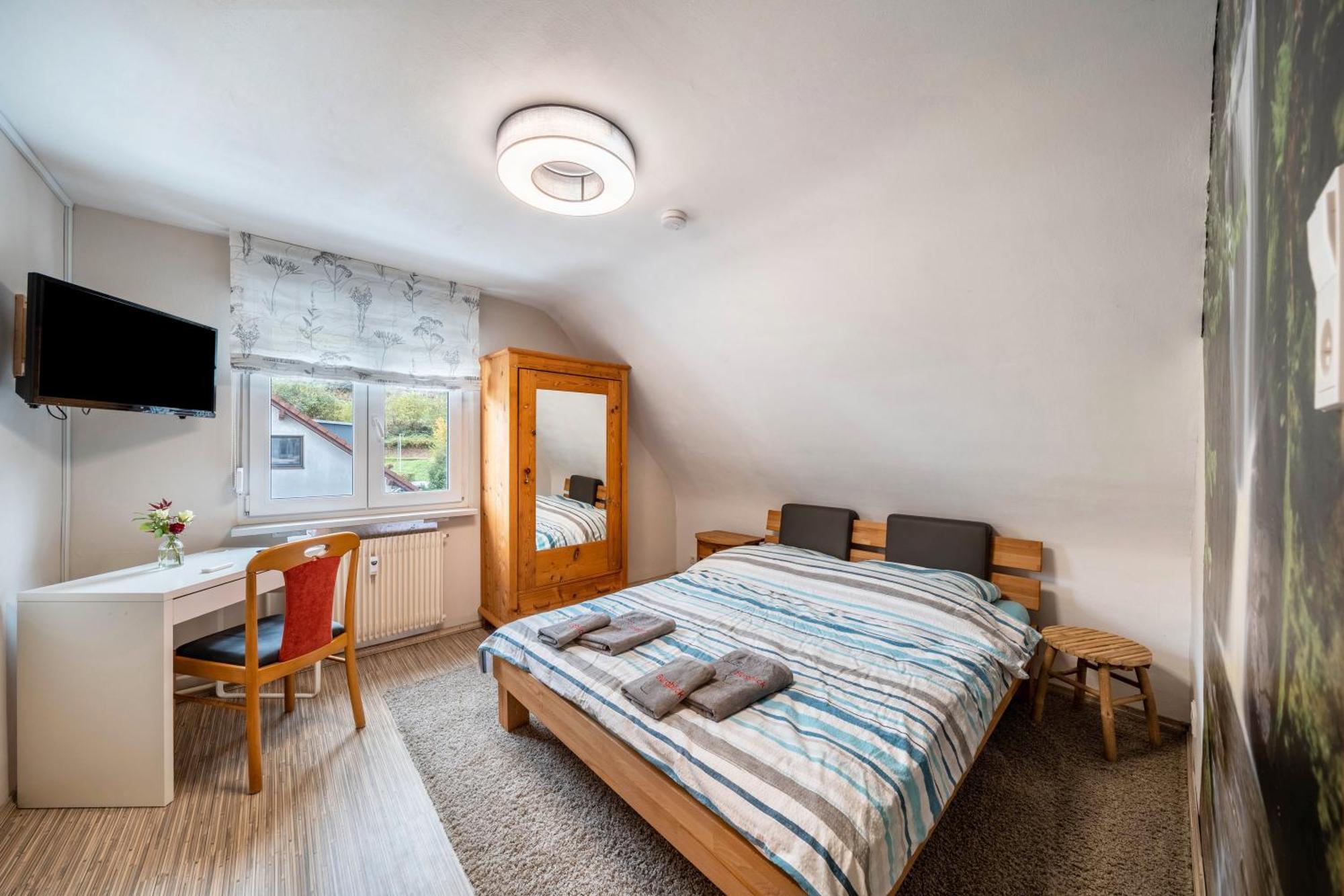 Ferienwohnung Burgblick Хаузах Экстерьер фото